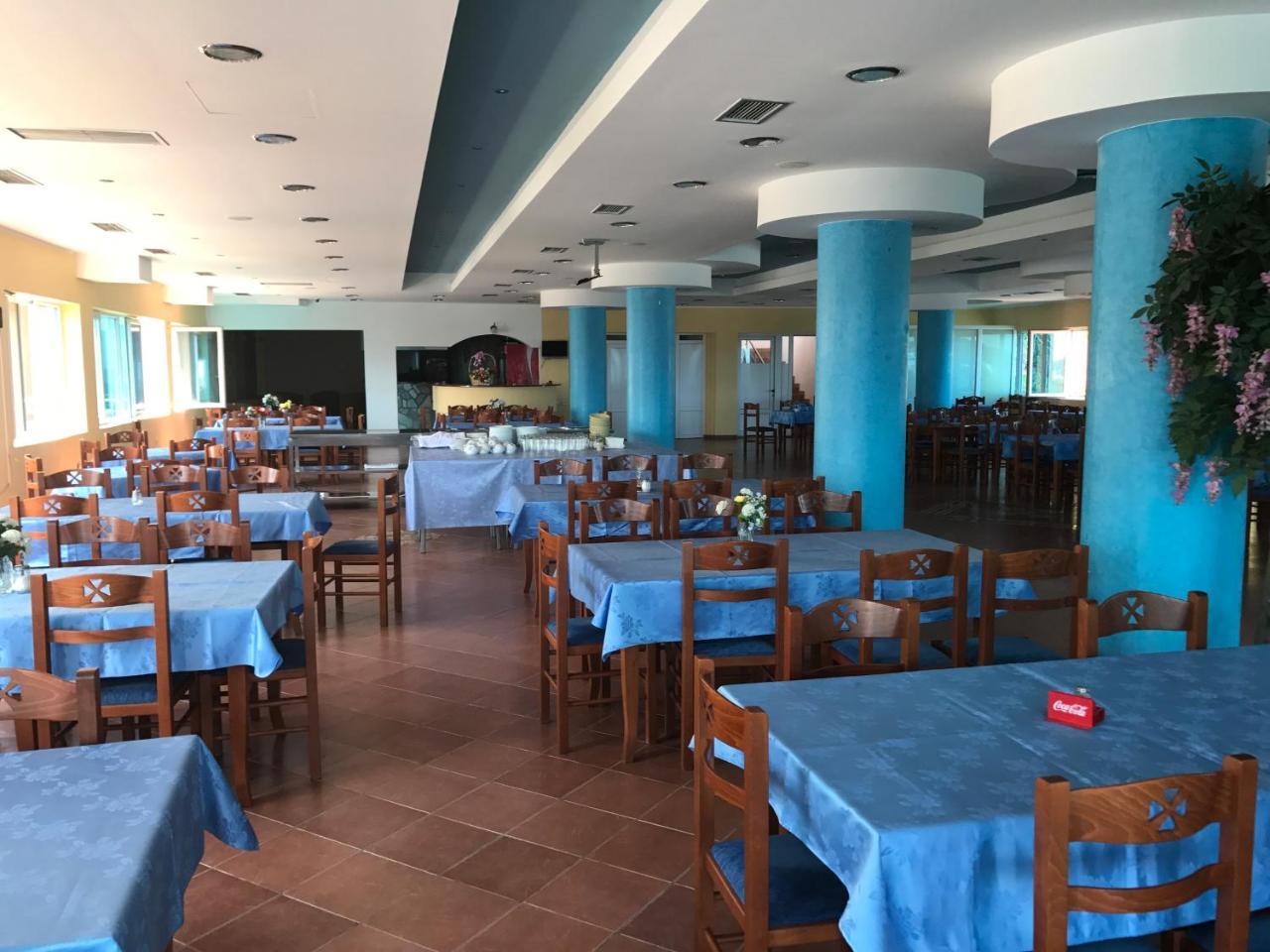 Hotel La Rosa Negra Улцинь Экстерьер фото